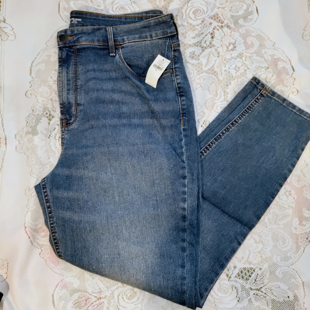 NWT Old Navy High-Rise Skinny Jeans